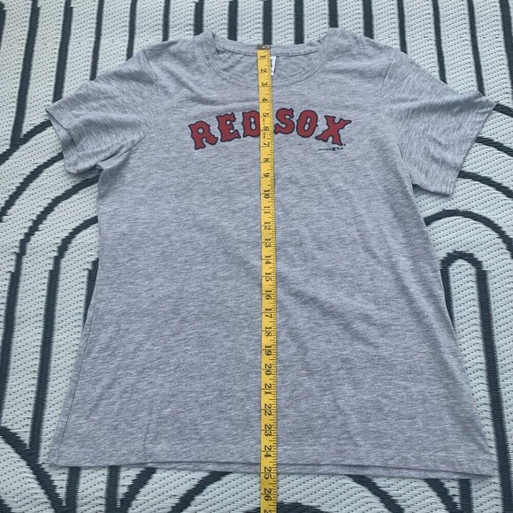 Boston Red Sox Crew Neck T-Shirt - Picture 5 of 6
